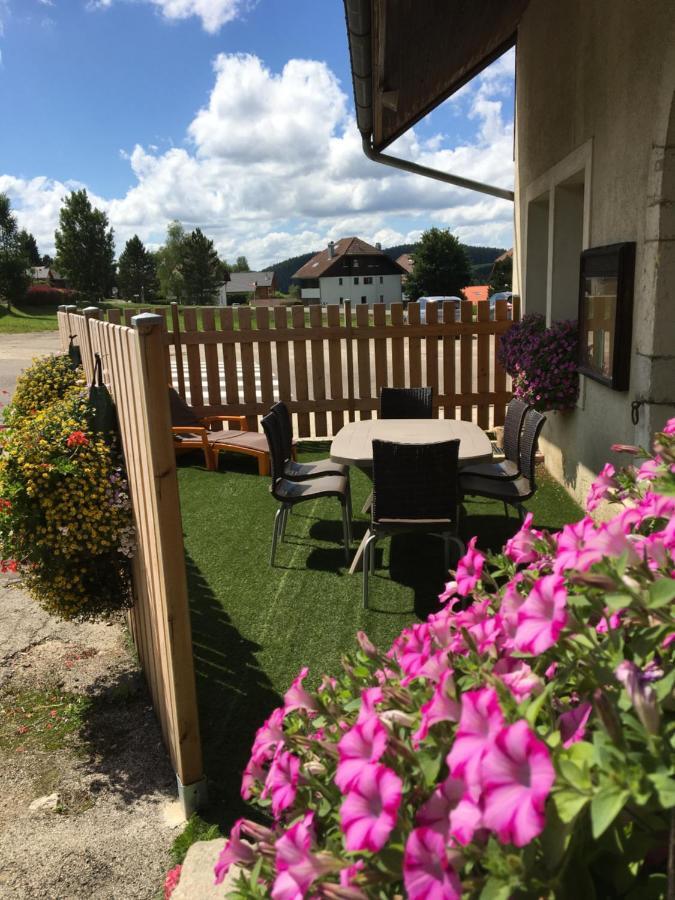 La Source Du Pre Masset Apartman Métabief Kültér fotó